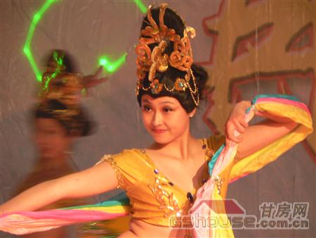 http://celebwallpapers.net/UploadFile/20108249822205.jpg
